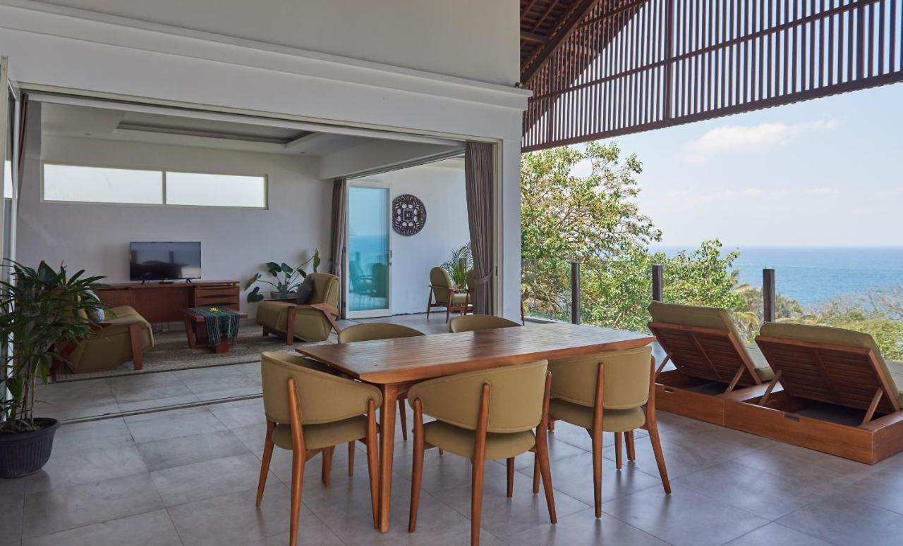 Rajavilla Lombok Resort - Seaside Serenity Senggigi Buitenkant foto