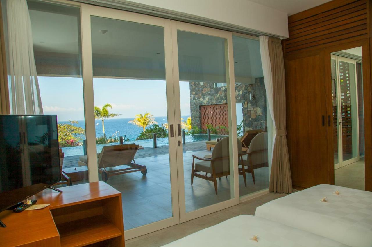 Rajavilla Lombok Resort - Seaside Serenity Senggigi Buitenkant foto